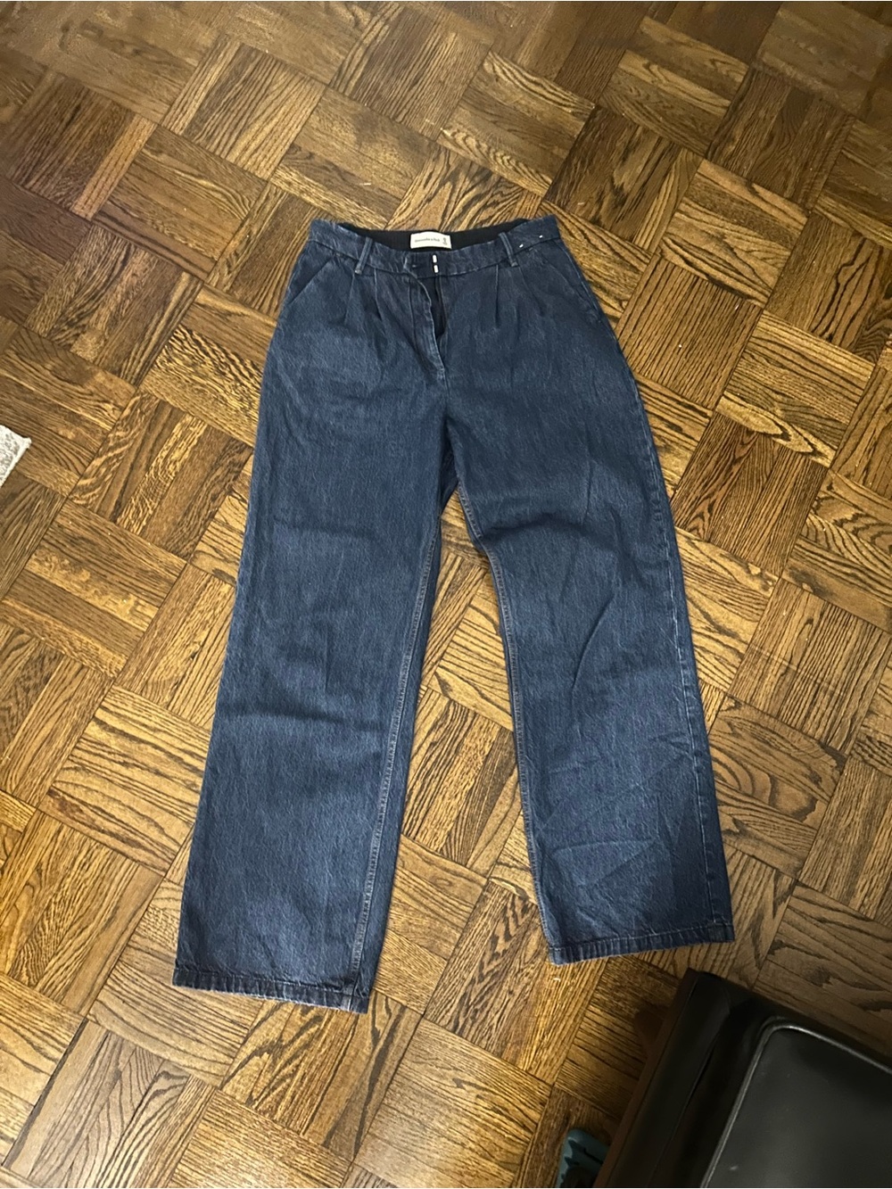Abercrombie & Fitch Wide Leg Jeans in Dark Blue Denim